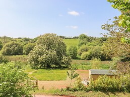 Coombe Valley Shepherd's Hut