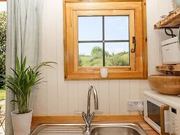 Coombe Valley Shepherd's Hut