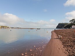 Coombe Valley Shepherd's Hut
