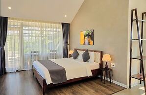 Charm Champion Villa Hoian