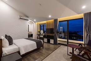 Charm Champion Villa Hoian