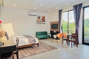 Charm Champion Villa Hoian