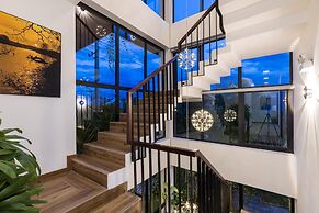 Charm Champion Villa Hoian