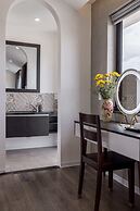 Charm Champion Villa Hoian