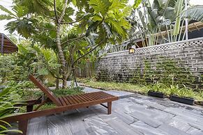 Charm Champion Villa Hoian