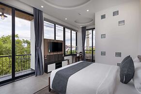 Charm Champion Villa Hoian