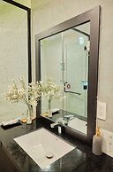 Charm Champion Villa Hoian