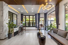 Charm Champion Villa Hoian