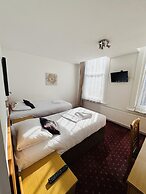 Carlton Courth Hotel Eastbourne