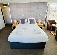 Carlton Courth Hotel Eastbourne
