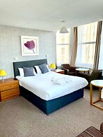 Carlton Courth Hotel Eastbourne