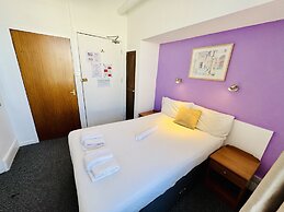 Carlton Courth Hotel Eastbourne