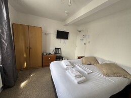 Carlton Courth Hotel Eastbourne