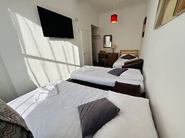 Carlton Courth Hotel Eastbourne