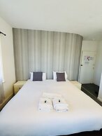 Carlton Courth Hotel Eastbourne