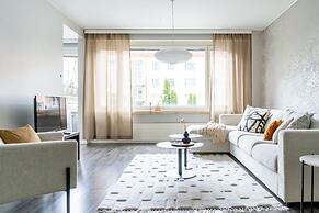 Spacious 2br Apartment