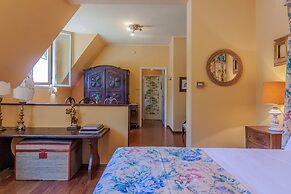 Gothic Apartments by Wonderful Italy