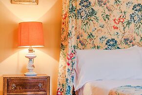 Gothic Apartments by Wonderful Italy