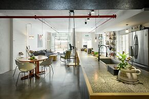 Unique and Spacious 2BR Apt with Terrace