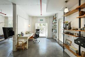 Unique and Spacious 2BR Apt with Terrace