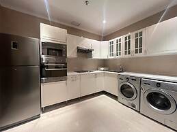 White luxury Suite hotel