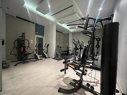 White luxury Suite hotel