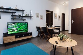 Elegant Urban Escape Apt in Kolonaki