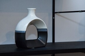 Elegant Urban Escape Apt in Kolonaki