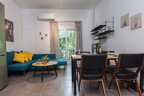 Elegant Urban Escape Apt in Kolonaki