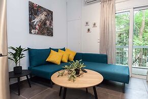 Elegant Urban Escape Apt in Kolonaki