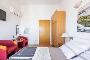 Apartments Julijana