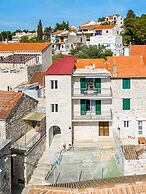 Apartment Magical View