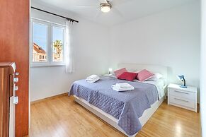 Apartment Magical View