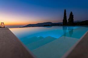Arca Villa - Enchanting Sunset!
