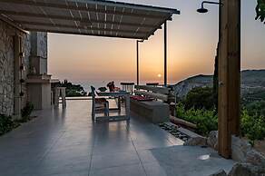 Arca Villa - Enchanting Sunset!