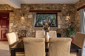 Arca Villa - Enchanting Sunset!