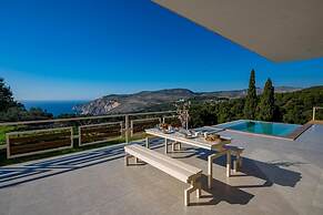 Arca Villa - Enchanting Sunset!