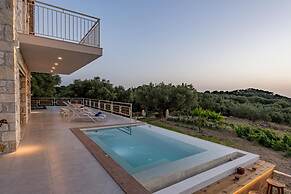 Arca Villa - Enchanting Sunset!