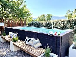 Is Cheas wine farm boutique hotel