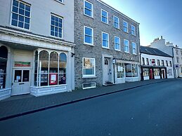Halvard Apartments at Castletown
