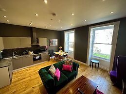 Halvard Apartments at Castletown