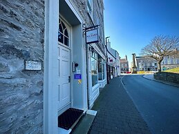 Halvard Apartments at Castletown
