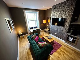 Halvard Apartments at Castletown