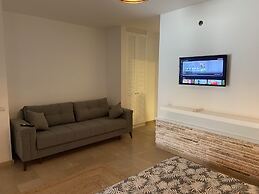 Alaçatı Moonbox Hotel