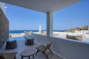 Paola Sunset Mykonos