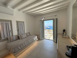 Paola Sunset Mykonos