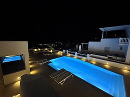 Paola Sunset Mykonos