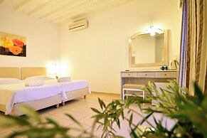 Paola Sunset Mykonos