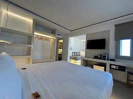 Paola Sunset Mykonos