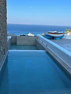 Paola Sunset Mykonos